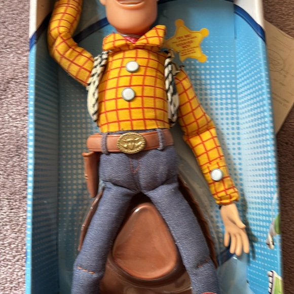 Talking Toy Story Woody Figure - Picture 4 of 11